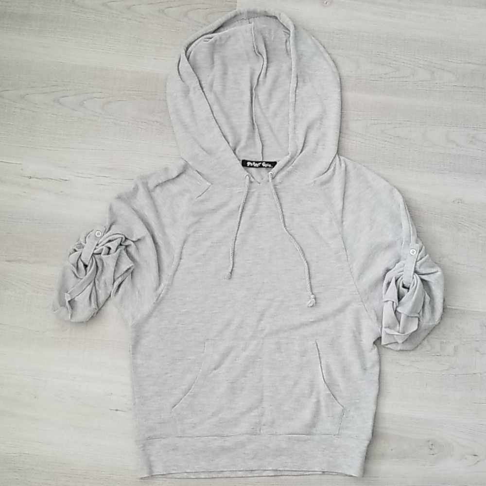💜2/15💜 Grey sweater